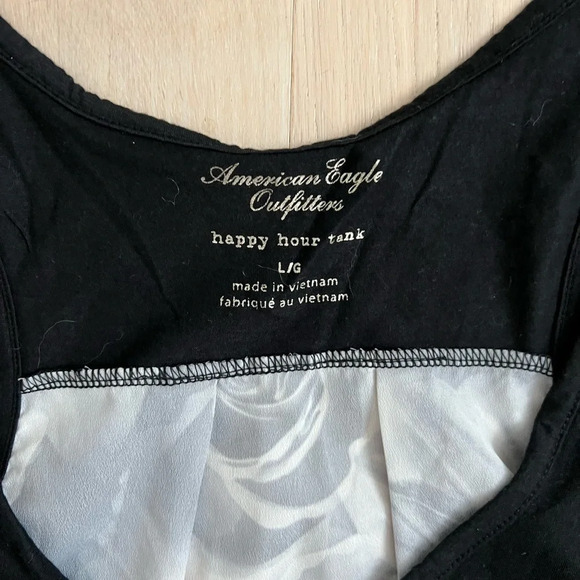 American Eagle Black & Patterned Crop Top - Picture 3 of 3